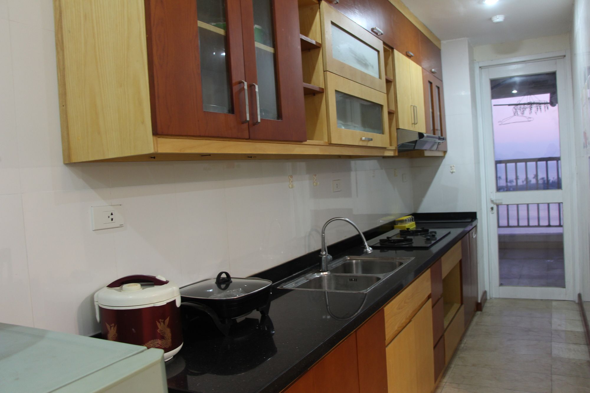 Le Jardin Homestay Халонг Экстерьер фото